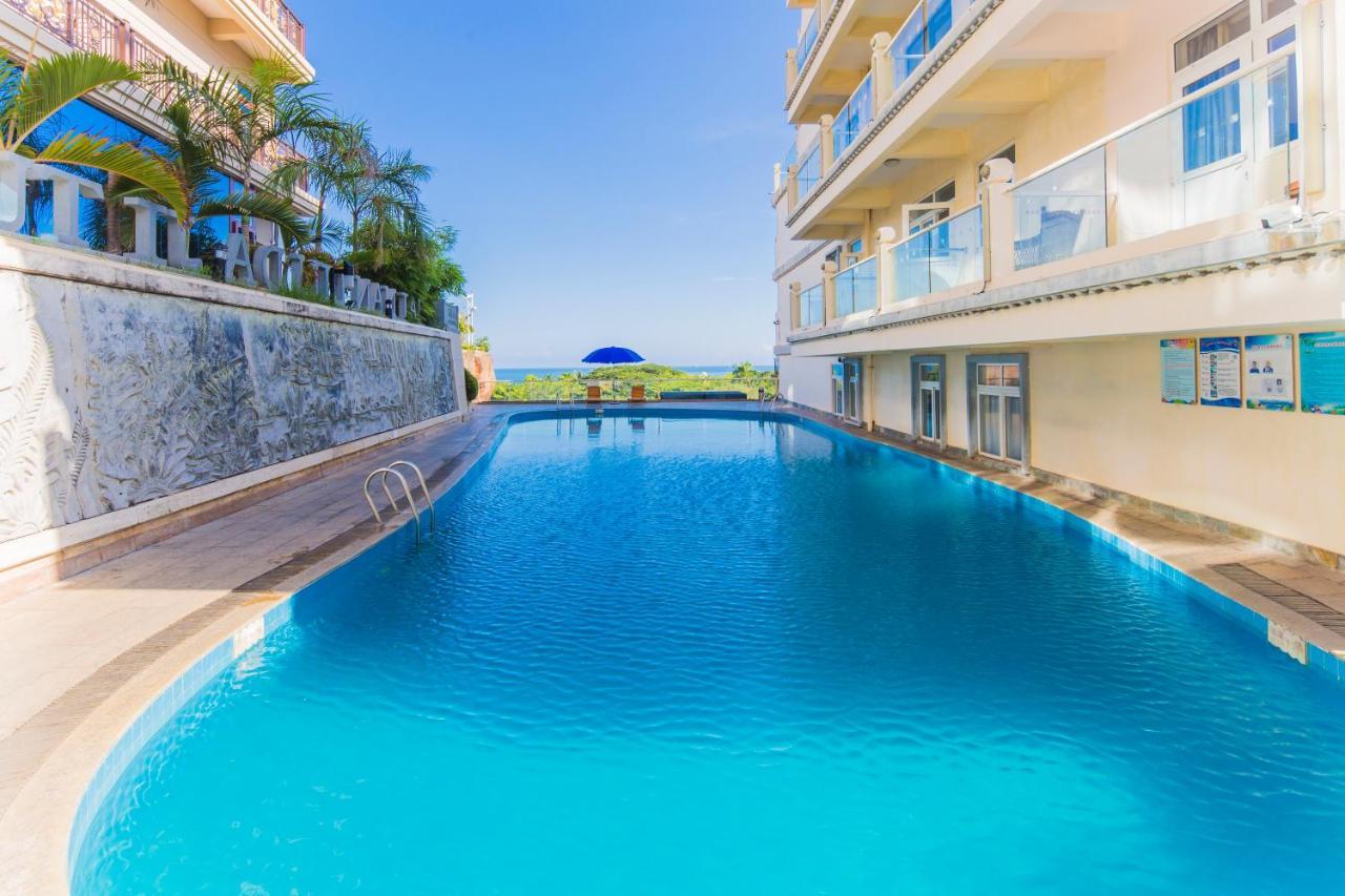 Linda Seaview Hotel Sanya Exterior photo